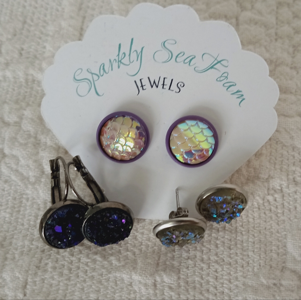 Mermaid Stud Earrings Druzy Geode Sparkly Purple Black Whimsigoth Raw Iridescent - Picture 2 of 7